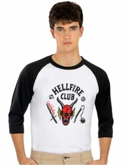 Camiseta De Hellfire Club Stranger Things 4 – Oficial Netflix