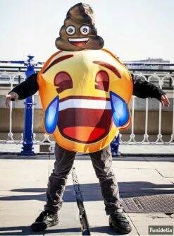 Los más vendidos -FUNIDELIA Ventas disfraz de emoji sonriente con lagrimas infantil 1