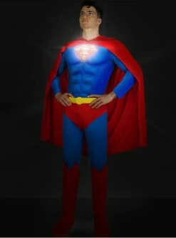 Disfraz De Superman Lights On! -FUNIDELIA Ventas disfraz de superman lights on 1 1