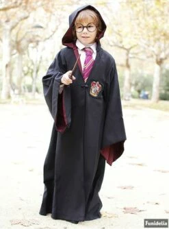 Túnica De Harry Potter Gryffindor Deluxe Para Niño (Réplica Oficial Collectors) -FUNIDELIA Ventas tunica de harry potter gryffindor deluxe para nino replica oficial collectors 1 6